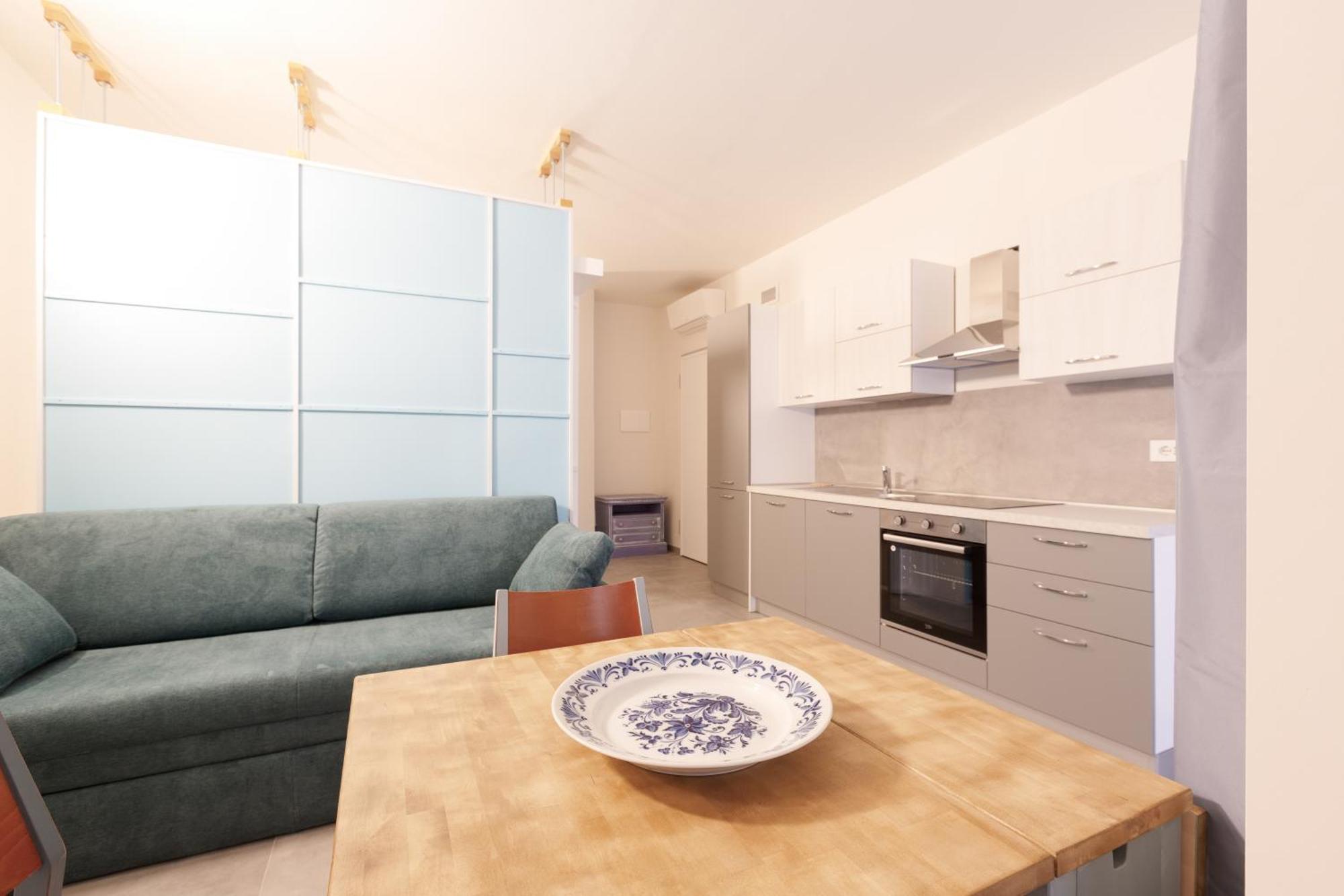 Spacious Apartments - 1,4Km From Corso Buenos Aires Милан Экстерьер фото